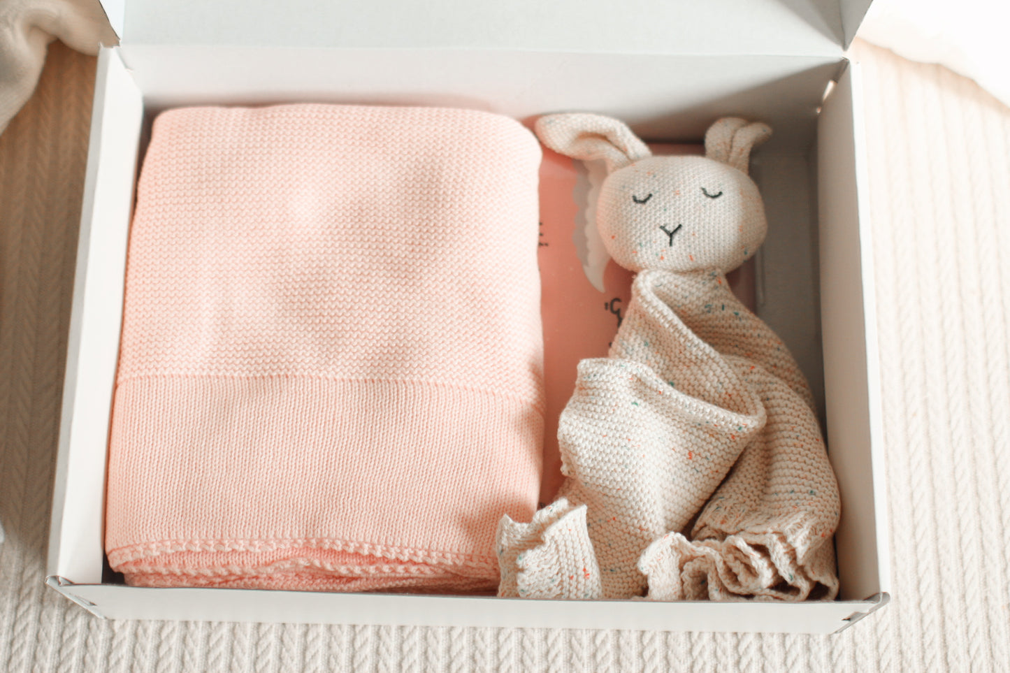 Wisal New born box (Pink) | صندوق وصال للمواليد