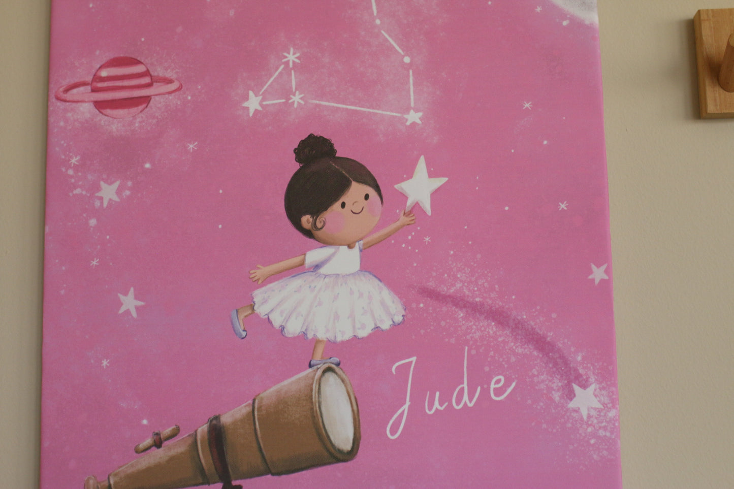 Reaching for the Stars printed Canvas (Customised) 40*60cm | لوحة كانفاس مطبوعة "نَحو النجوم"